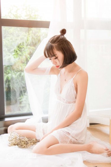落体美女